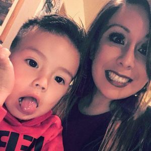 Meet your Posher, Elizabeth